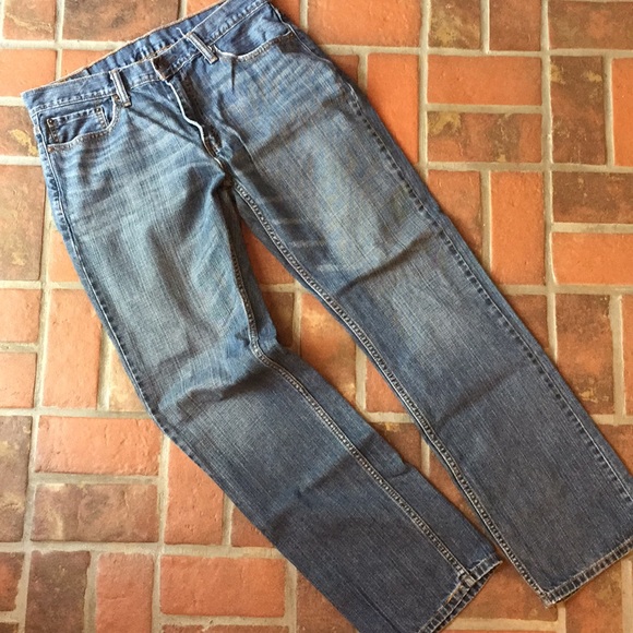 Levi's Other - Men’s Levi’s 559 blue jeans. 33 x 34 Levi's Other - Men’s Levi’s 559 blue jeans. 33 x 34